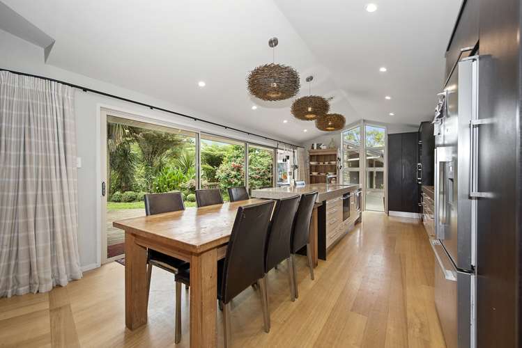 255 Bankwood Road Chartwell_13