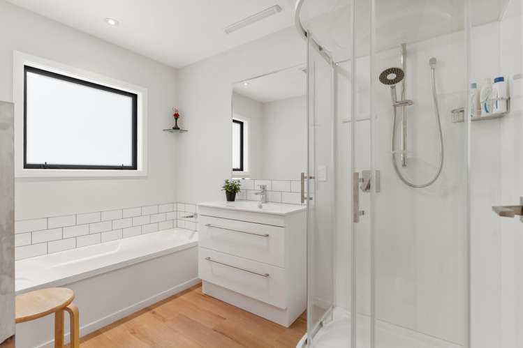 21 William Donald Drive Solway_11