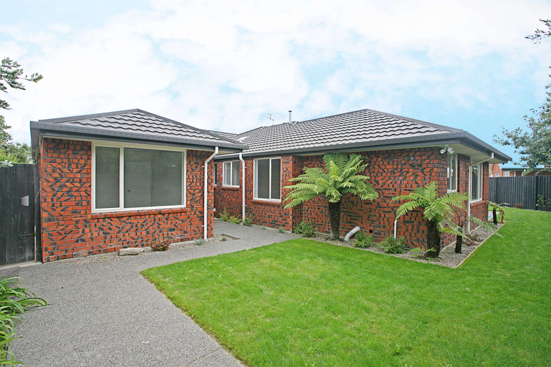 66 Kotuku Crescent Woolston_0