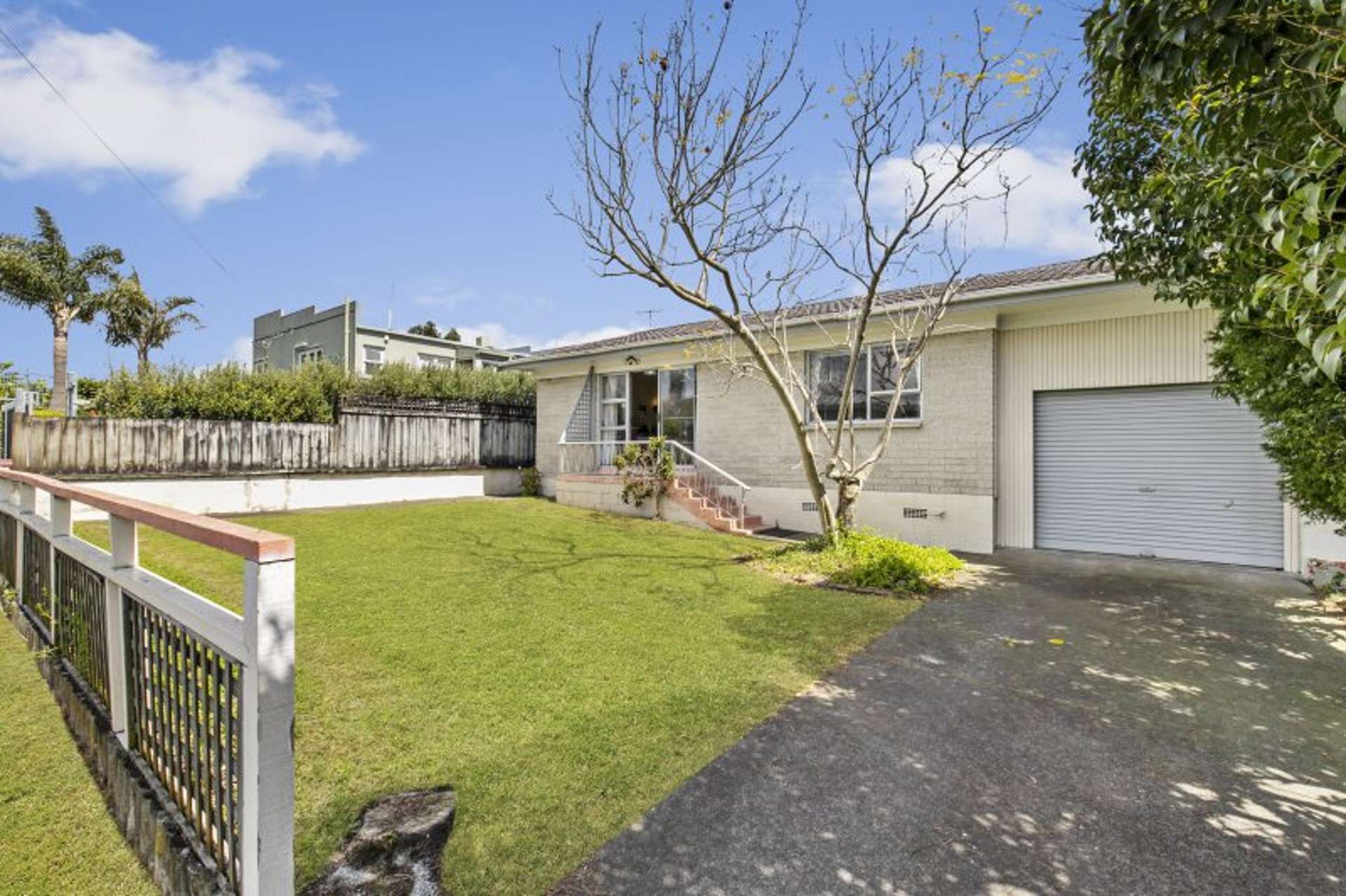 2/16 Clevedon Road Papakura_0