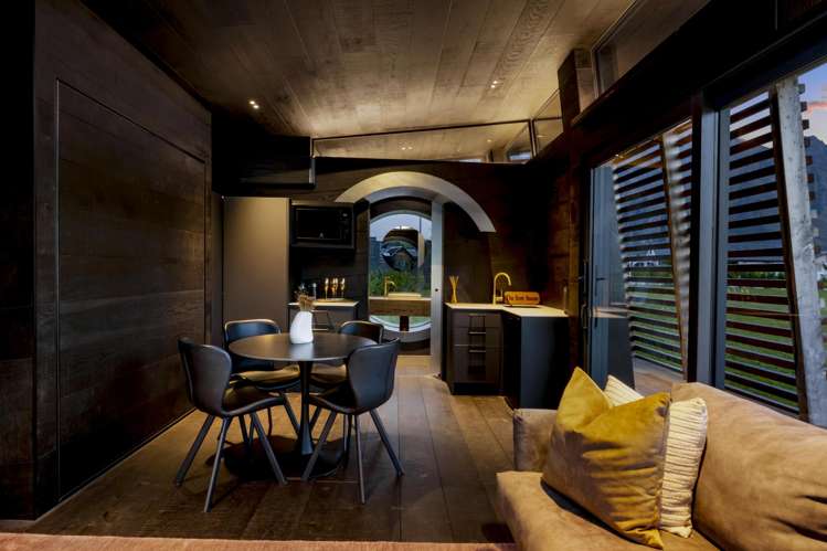 18 and 20 Woolshed Road Jacks Point_25