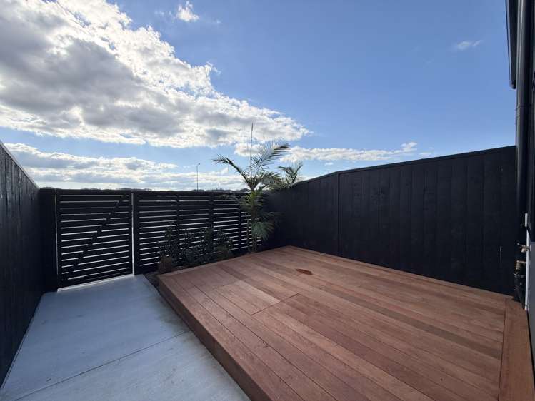 2/75 Te Taruna Drive Milldale_12