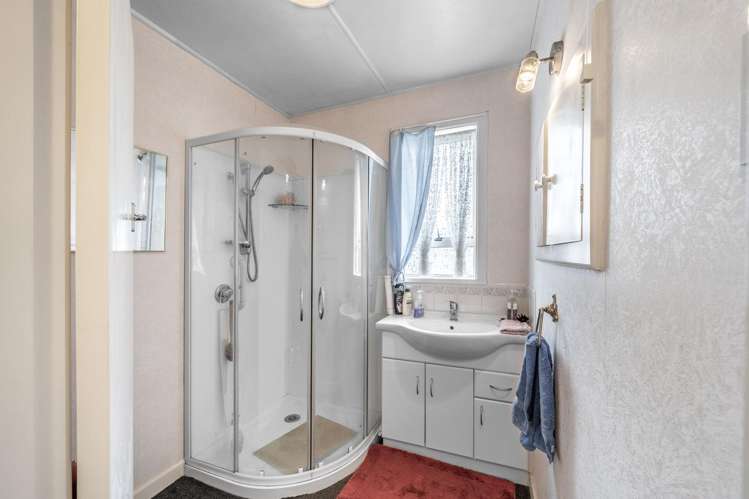 75 Adamson Crescent Glengarry_16