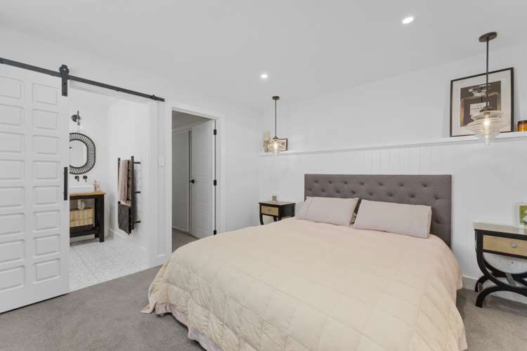 12a Broadway Picton_17