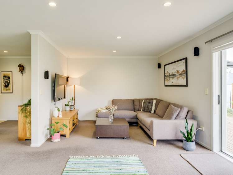 9 Sterling Park Lytton West_7