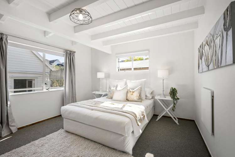 27 Hastings Parade Devonport_9