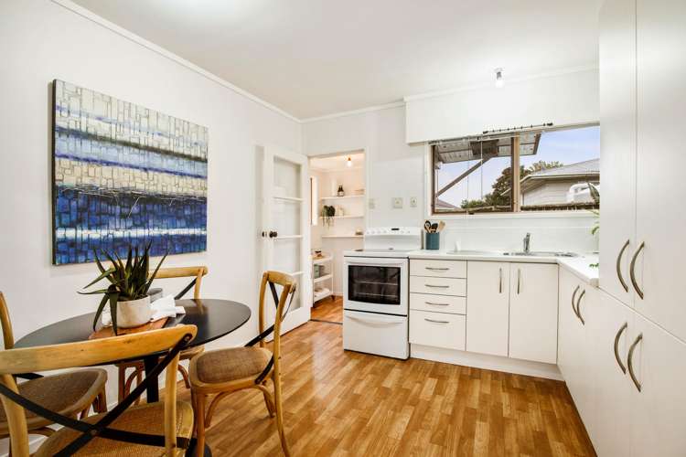 1/18 Montmere Avenue Te Atatu Peninsula_5