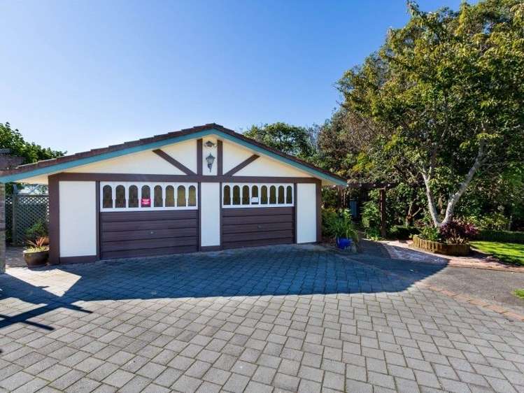 28 Pickwick Road Otamatea_11