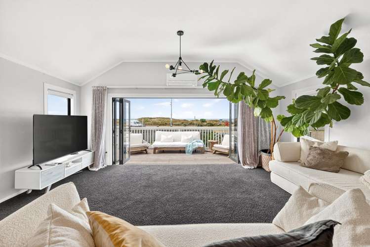 4 Oceanbeach Road_5
