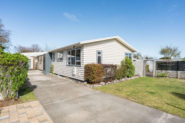 84 Invergarry Road_0