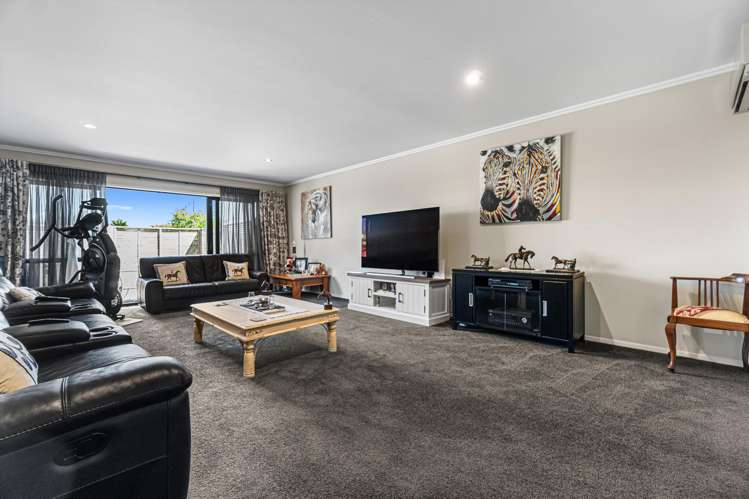 84 Wattle Road, Whangamarino_2