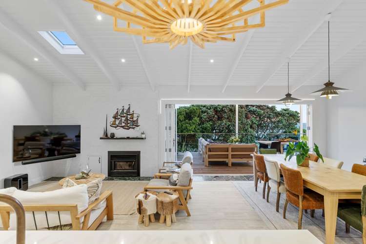 899 Whangaparaoa Road Manly_12