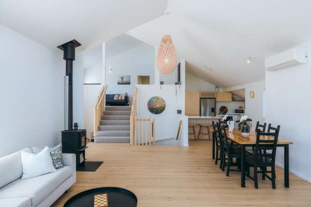 5A Tetley Road Surfdale_1