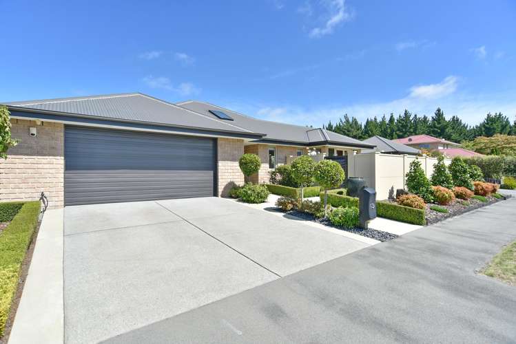 5 Orewa Close Parklands_35