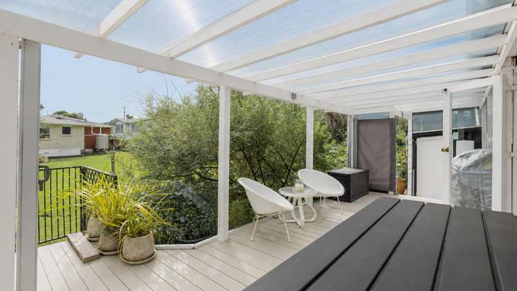10 Tatahi Street Te Puru_14