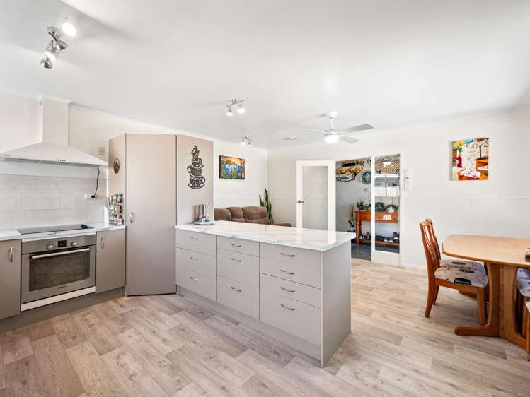 16 King Street Te Puke_9