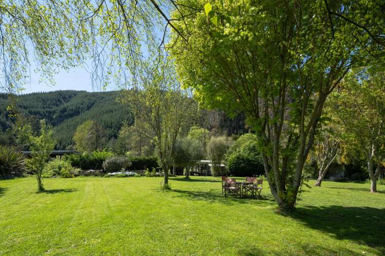 408 Onamalutu Road Wairau Valley_17