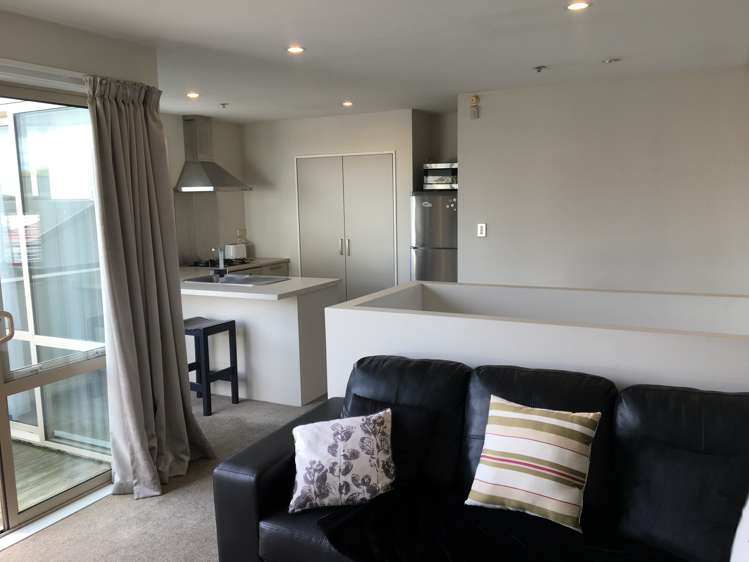 6/9 Cameron Street Sydenham_4