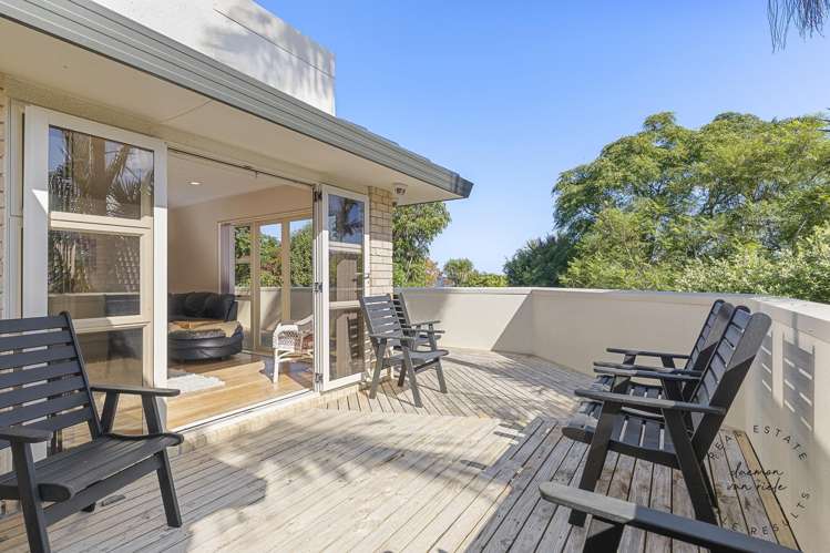 38 Kuripaka Crescent_5