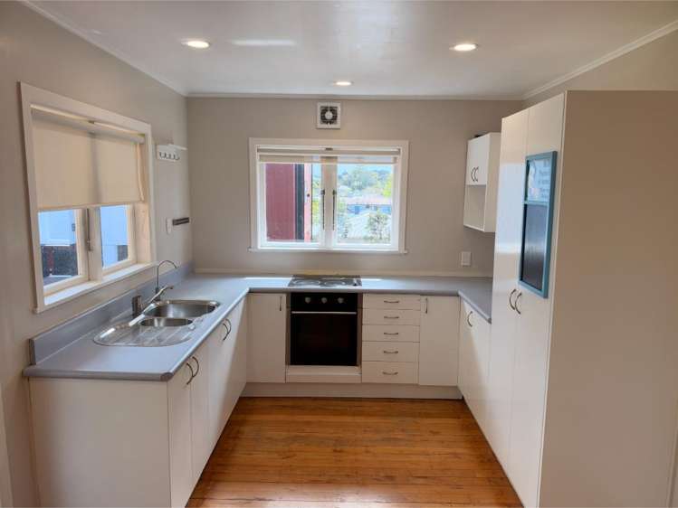 69 Stottholm Road Titirangi_19