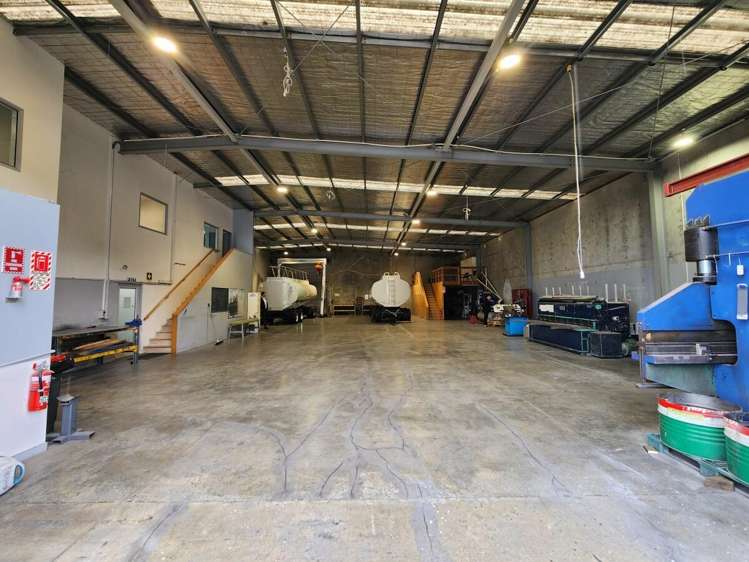 2B Lock Crescent Hillsborough_9