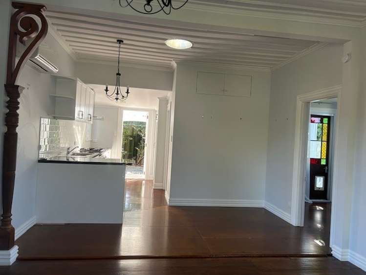 15 Pomare Road 1999_2