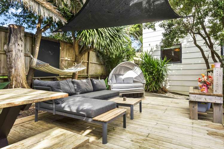 1297B Whangaparaoa Road Army Bay_18