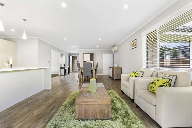 18 Chalgrove Road Huntington_10