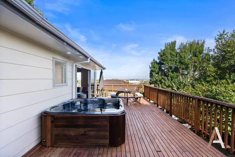 42 Banyan Drive Totara Heights_16