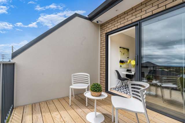 2/2 Wesley Street Devonport_3