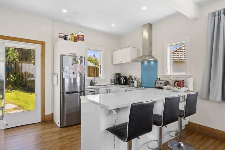 118 Forfar Street Clyde Hill_5