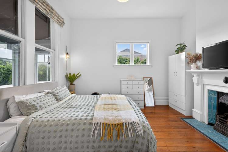 672 Worcester Street Linwood_9