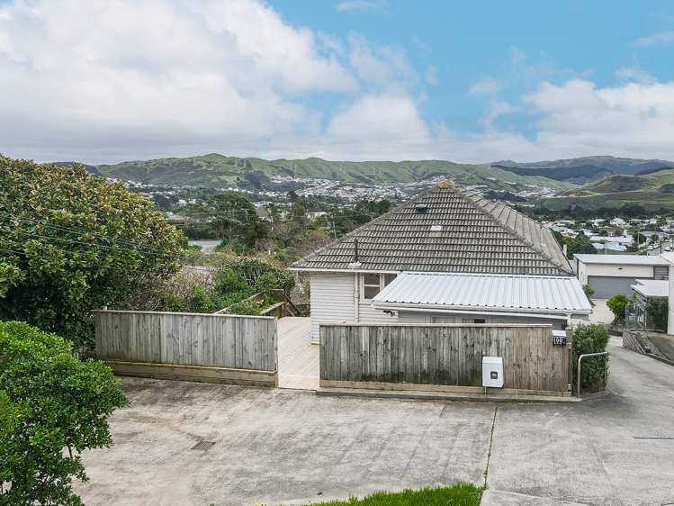 199 Helston Road Paparangi_2