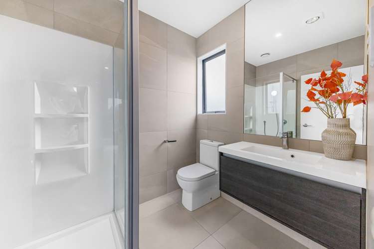 13 Tarakoi Road Hobsonville_14