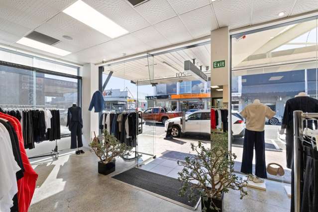 291 Barton Street Hamilton City Central_3