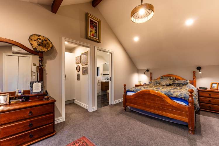 15a Kitchener Square Highfield_6