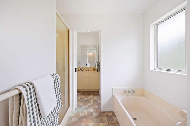 22 Harvest Drive Henderson_25