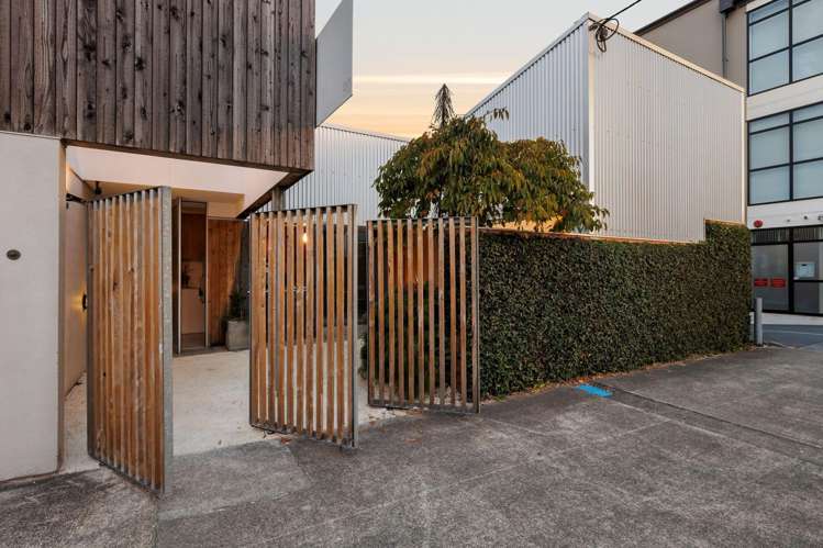 90 Alpha Street Cambridge_2