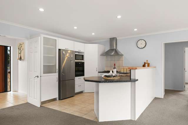 72 Wiltshire Drive Huntington_3