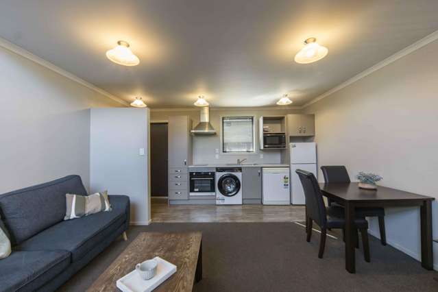 18B Charlemont Street Hamilton Central_2