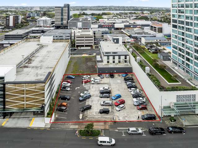 11-13 Northcroft Street Takapuna_2