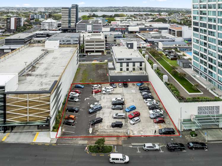 11-13 Northcroft Street Takapuna_2