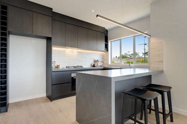 28 Tukutata Crescent Milldale_10