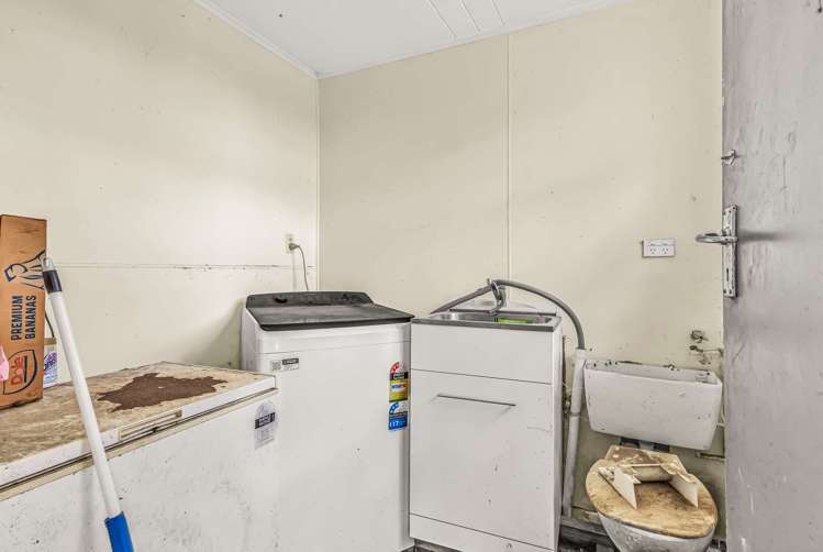 14 Tawa Street Inglewood_24