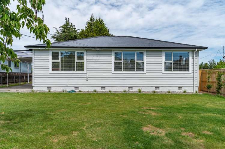 238 High Street North_0