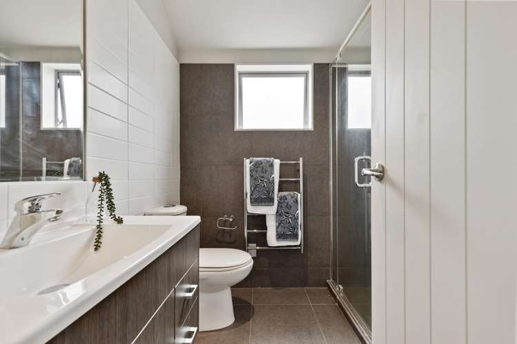 8/11 Hatfield Place Albany_17
