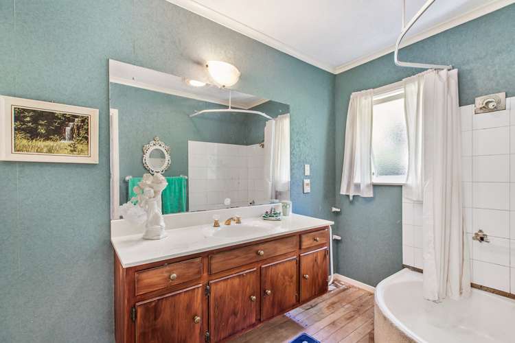 7 Kashmir Road Glen Eden_16