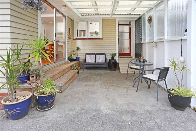 15 Henderson Valley Road Henderson_8