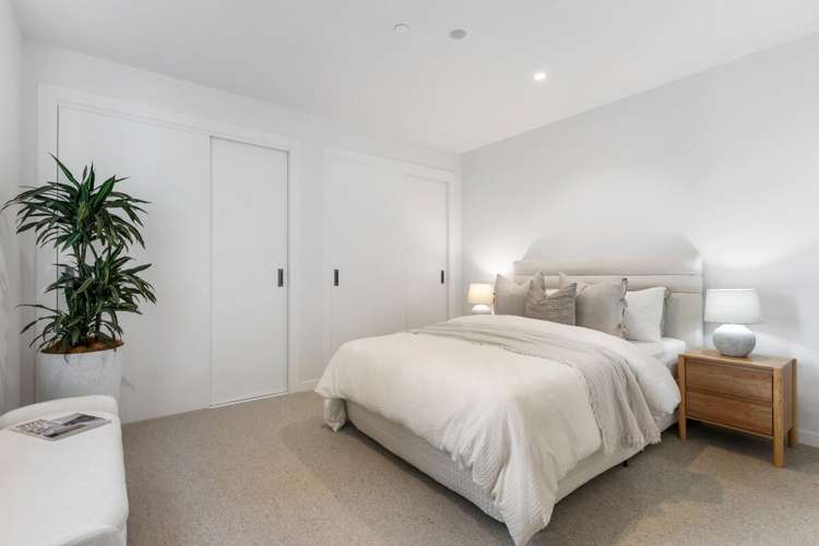 81 Carlton Gore Road Newmarket_8