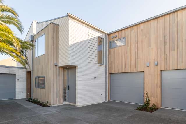 Not Your Average Townhouse - The Colombo Standard